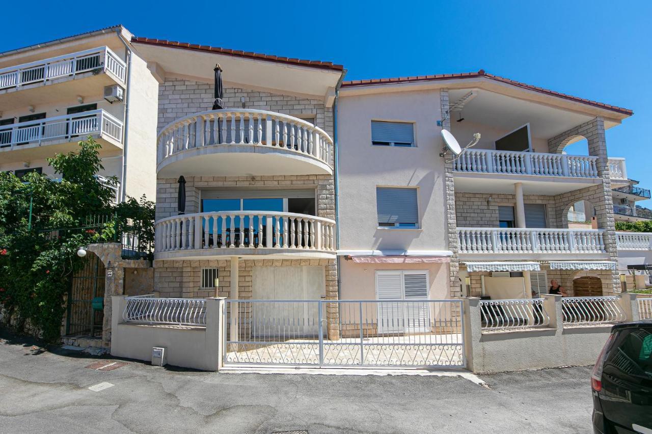 Apartments With Wifi Stanici, Omis - 19941 エクステリア 写真